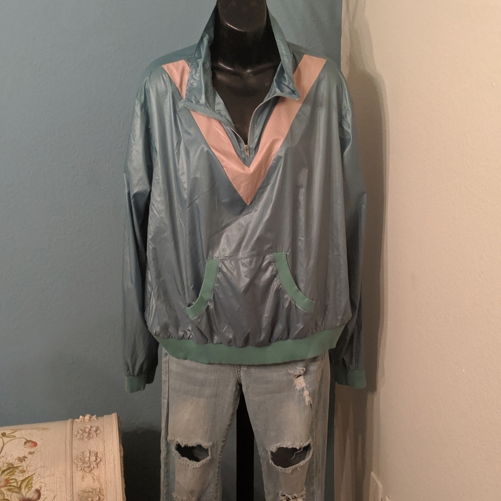 Wind breaker
